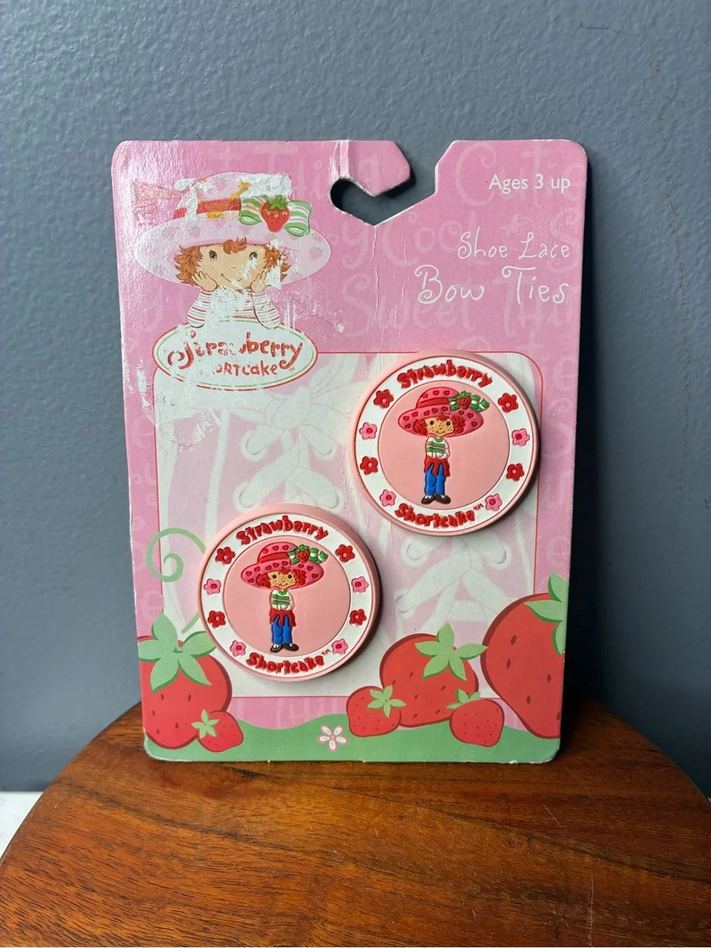 2003 Strawberry Shortcake Shoe Lace Bow Ties on Original Card